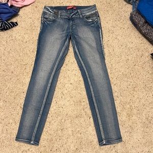 Skinny jeans